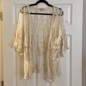 Grace and lace kimono